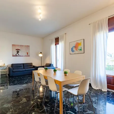 Joivy For 7 Perfect For Families Close To Beaches * 제노바